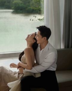 Ngày Tôi Mang Vòng Hoa Đến Đám Cưới Anh