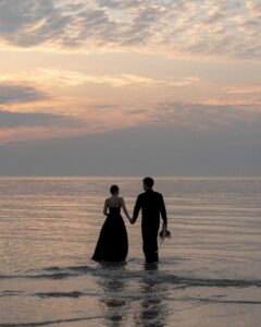 Tình yêu không tiếng vọng