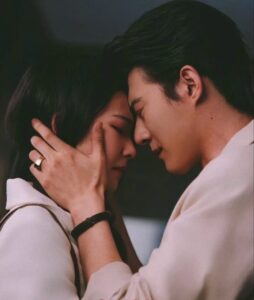 Em Đã Học Cách Không Cần Anh